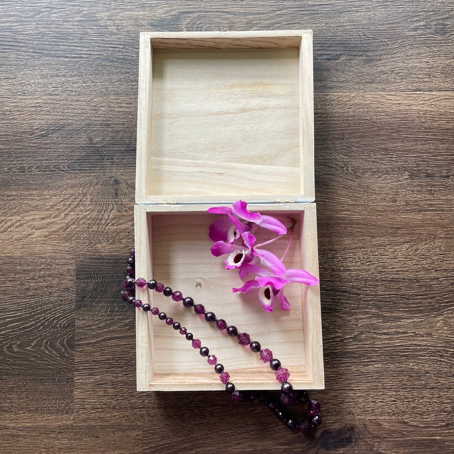 Keepsake Box Abstract Green Rain Design